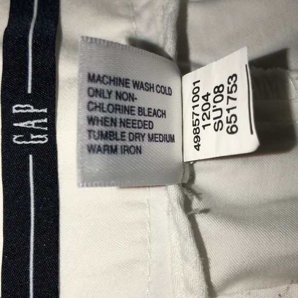 Gap - Picture 5 of 6